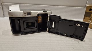 NIKON LITE TOUCH ZOOM 70WS - FLASH RIMANE ALZATO