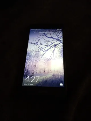 Huawei P10 con custodia doppia molto curato, 4 GB di RAM