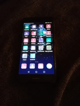 Huawei P10 con custodia doppia molto curato, 4 GB di RAM