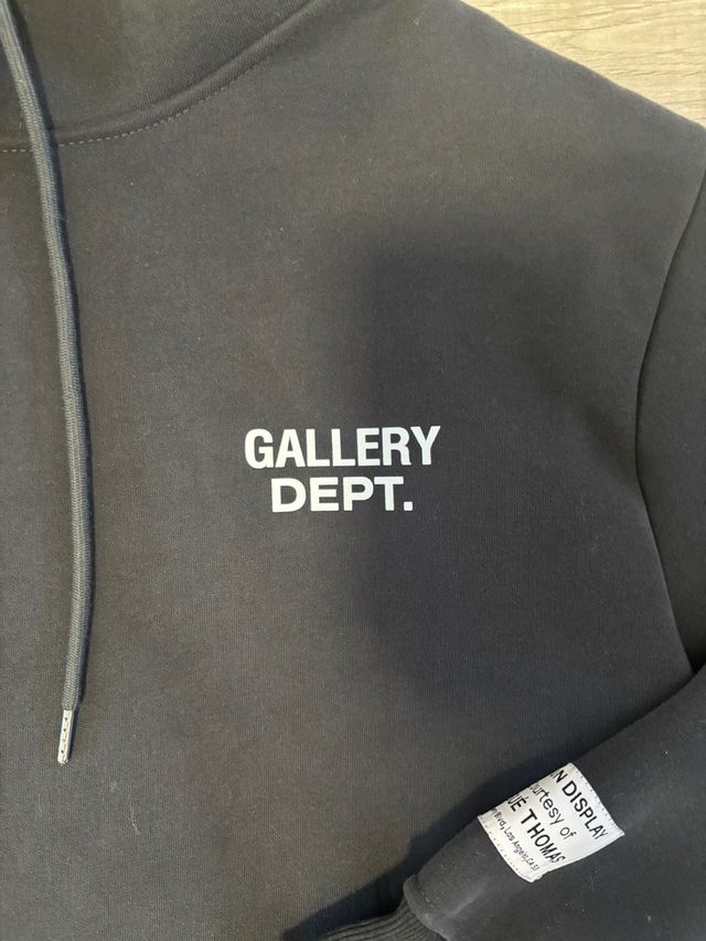 Sudadera Gallery Dept. Negra
