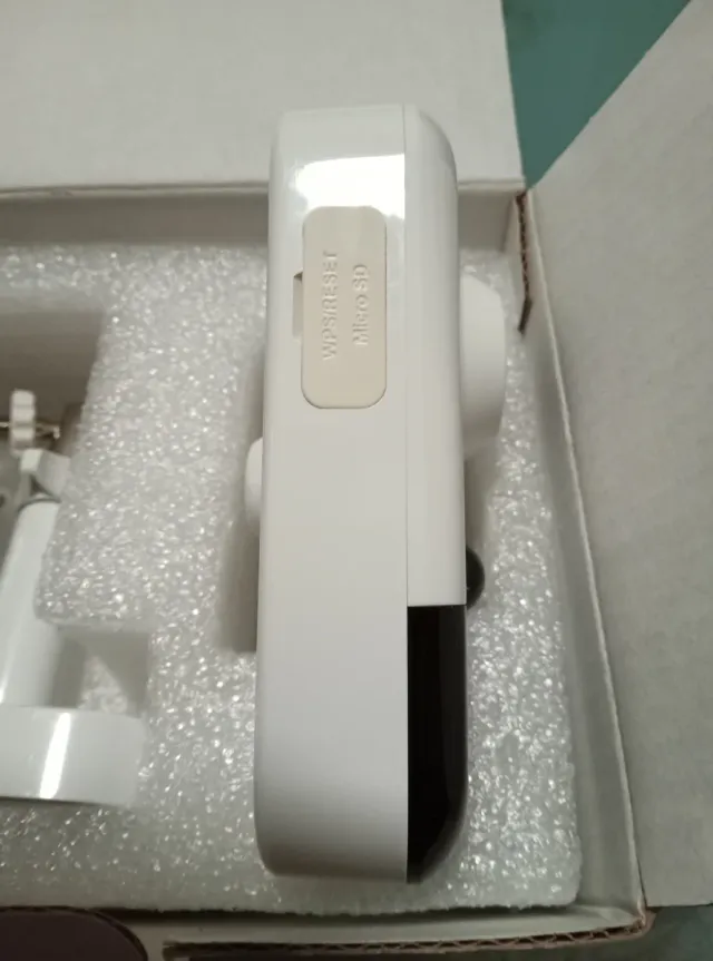 Telecamera Hikvision EXIR FIXED CUBE 4MP