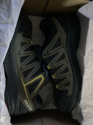 Zapatillas Salomon practicamente sin usar