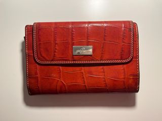 Cartera de mujer roja