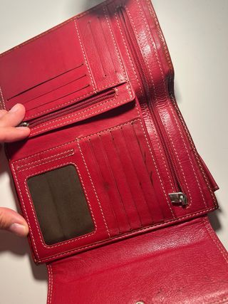 Cartera de mujer roja