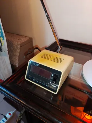 Lampada orologio e sveglia Targetti vintage