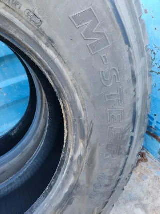 Neumáticos de camión