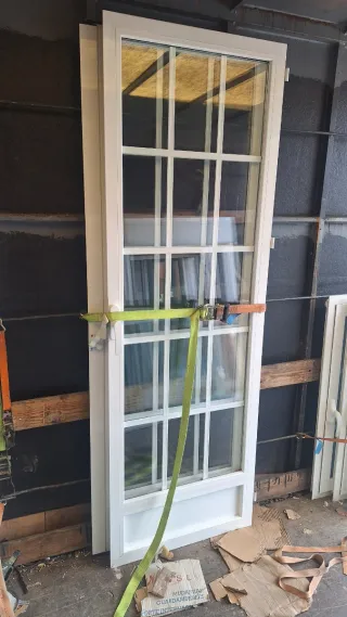 Balconera Climalit Aluminio Abatible