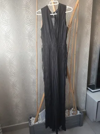 Mono Zara Negro Talla Xs