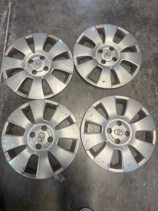 Tapacubos Toyota Yaris 2006-2009 (4 unidades)