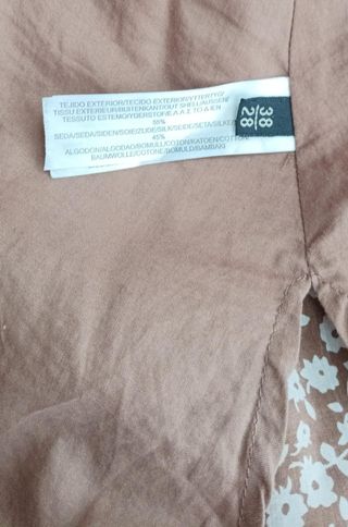 Falda Massimo Dutti vuelo floral talla 38