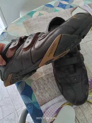 Zapatillas KangaROOS Hombre Marrones Talla 43