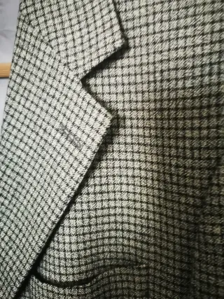 Anericana gris con estampado