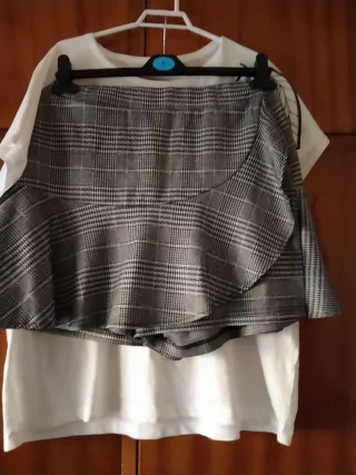 Conjunto Falda/Shorts y Camiseta+regalo