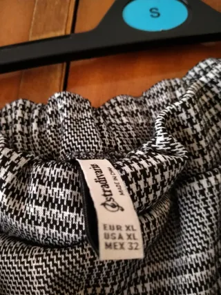 Conjunto Falda/Shorts y Camiseta+regalo