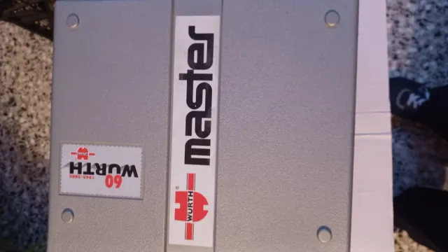 Taladro Inalámbrico con Cargador y Maletín