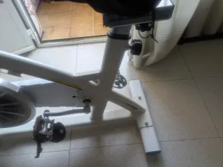 Bicicleta Estática Blanca