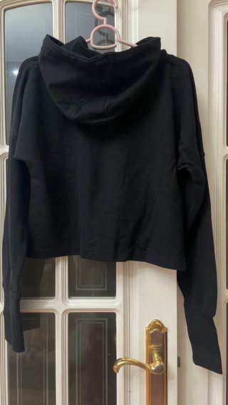 Sudadera cortita Scarlip Talla M