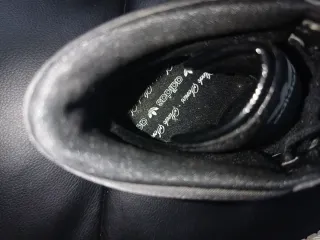 Zapatillas Adidas Mujer Negras y Rojas