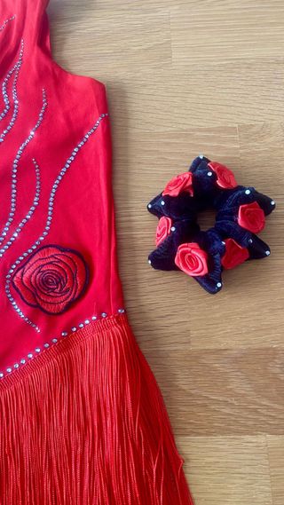 Maillot patinaje artístico rojo con pedrería