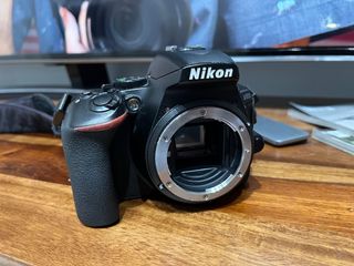 Cuerpo Nikon D5600 Negro