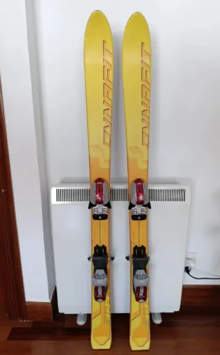 Esquís Dynafit travesía + fijaciones pista