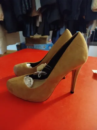 Zapatos tacón Sfera T/37 y 38