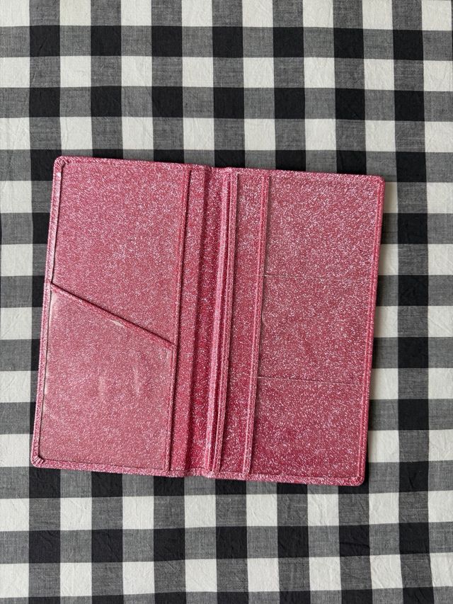 Portadocumentos coche rosa purpurina