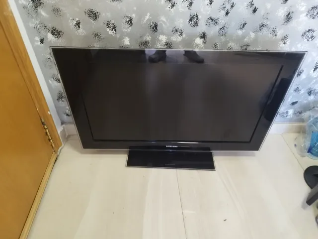 Televisor Samsung Negro