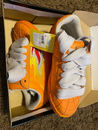 Zapatillas Buffalo Naranja y Rojo