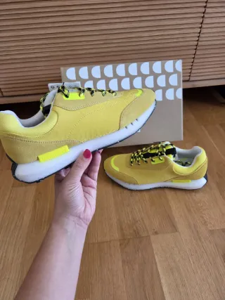 Zapatillas Desigual Jogger Amarillas Talla 38