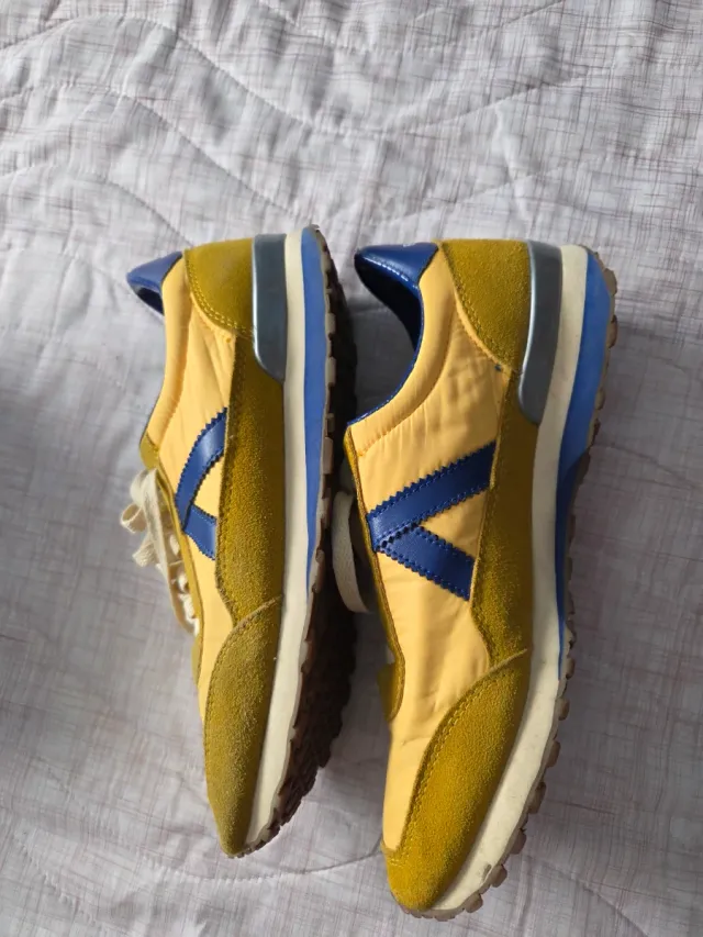 Zapatillas El Ganso Amarillas y Azules