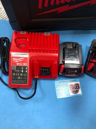 Taladro Atornillador Milwaukee M18 BPD