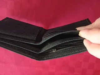 Portafoglio Nero con leggero lurex