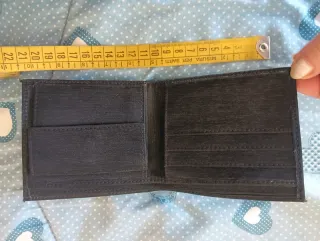 Portafoglio Nero con leggero lurex