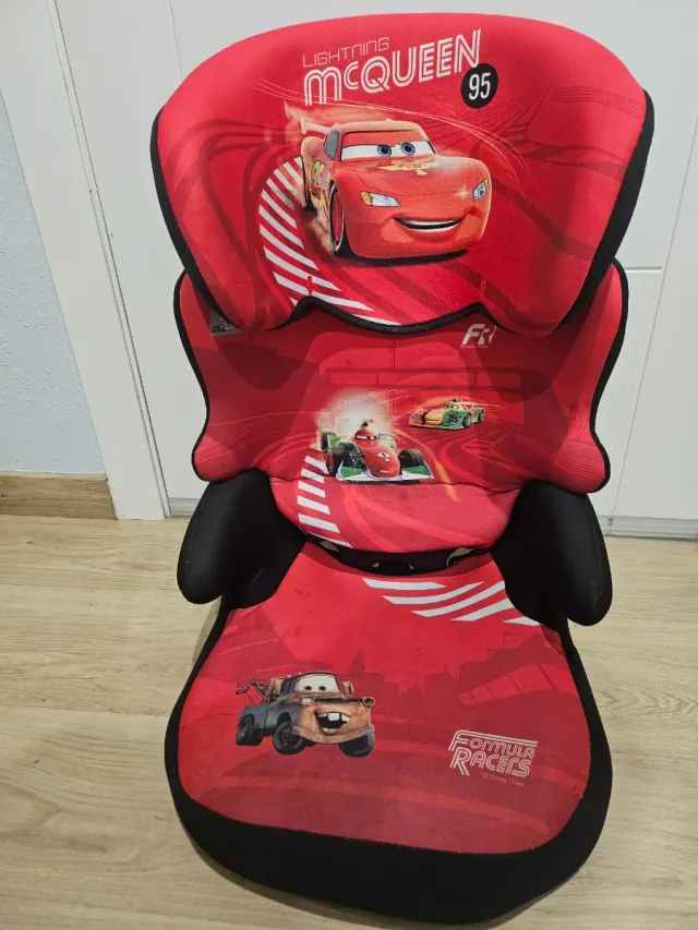 Silla elevador coche Cars