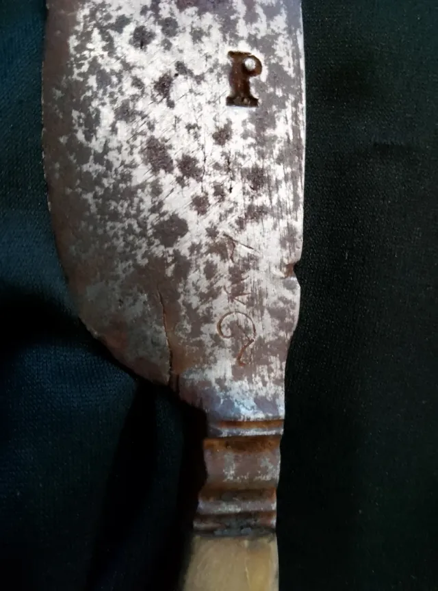 Antigüedad y forjado a mano