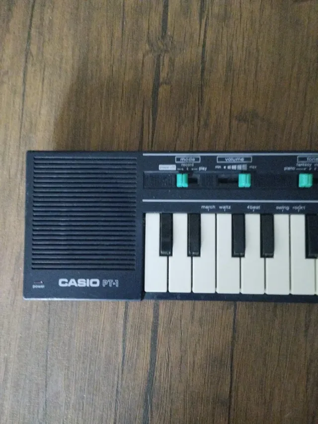 Teclado Casio PT-1