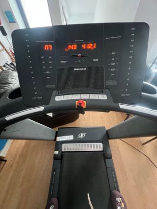 Cinta de correr NordicTrack con múltiples programa