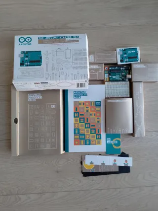 Arduino Starter Kit (Complete, with manual)