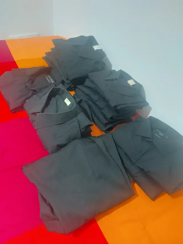 Lote de camisas manga larga negras