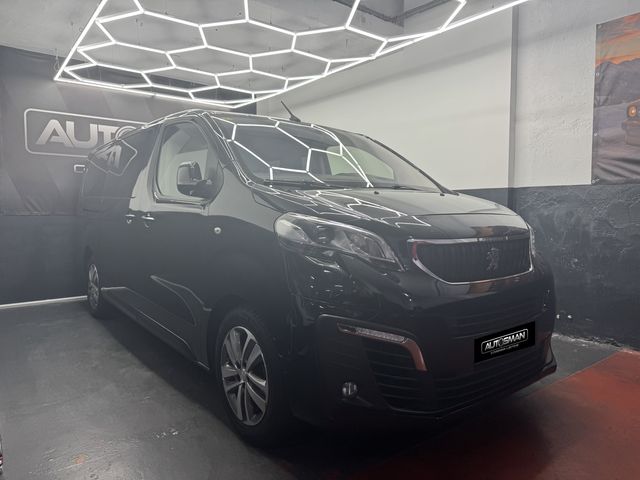 Peugeot Traveller 2017