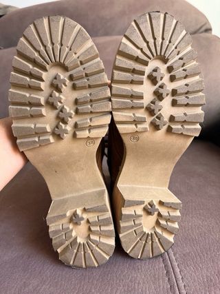 Botín ante cordones tacón ancho marrón