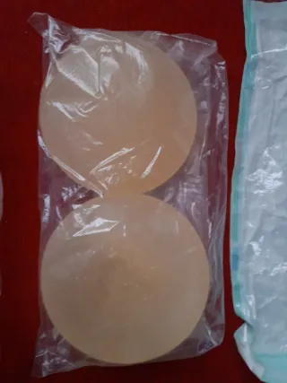 Prótesis mamarias de silicona