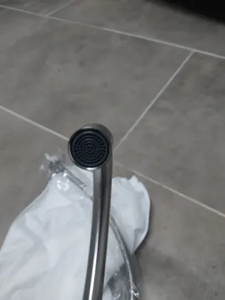 Grifo de cocina plateado