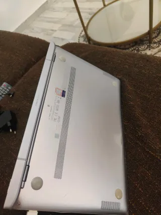 Portátil ASUS Zenbook UX431F Plateado