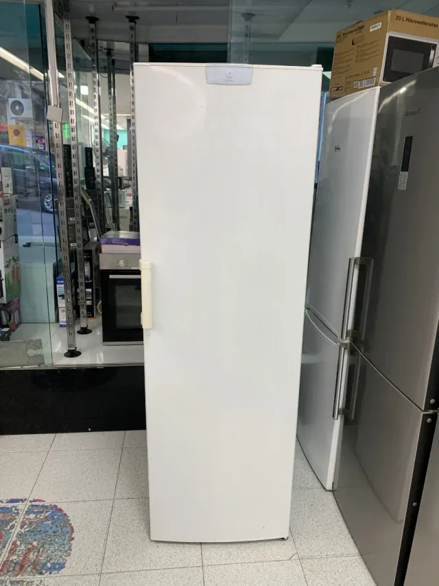 Congelador Vertical Balay con garantía