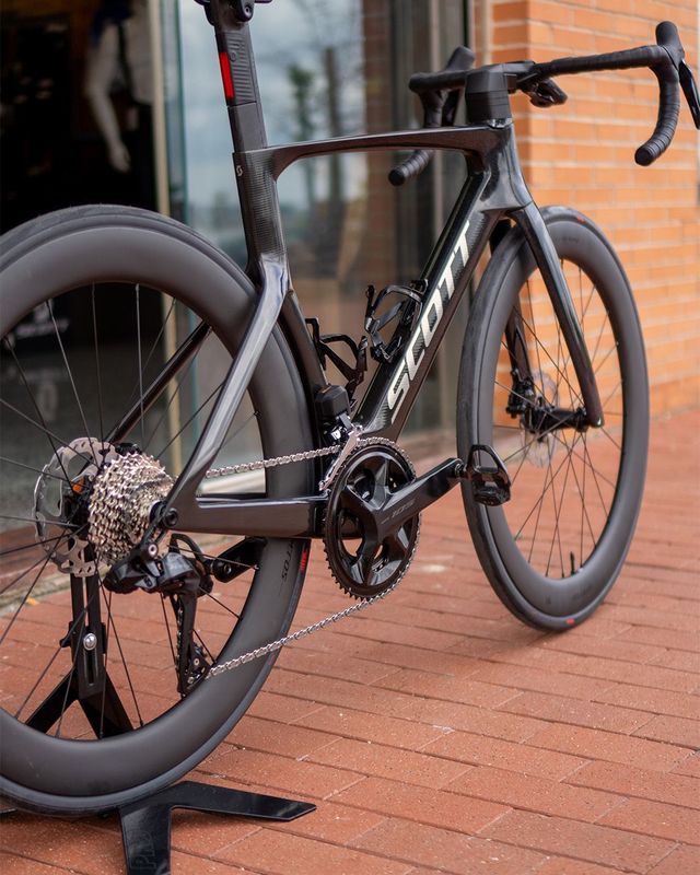 Bicicleta Carretera Scott Foil RC 20