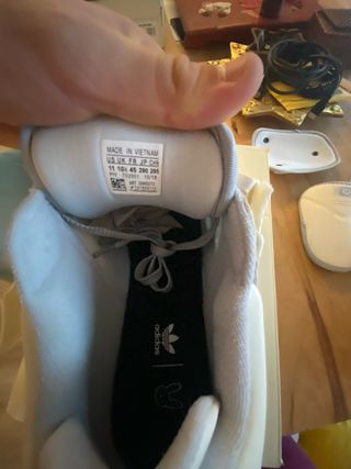 Adidas Forum Buckle Low x Bad Bunny Gris Blanco