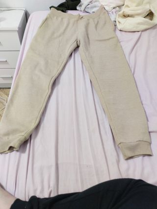 Pantalón beige talla M