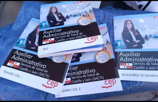 Libros oposición auxiliar administrativo salud CyL